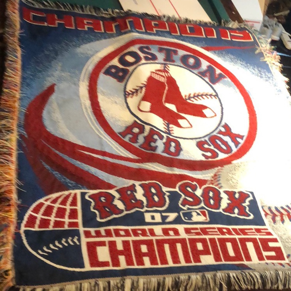 2007 BOSTON RED SOX WORLD SERIES CHAMPIONS BLANKET - Picture 2 of 8